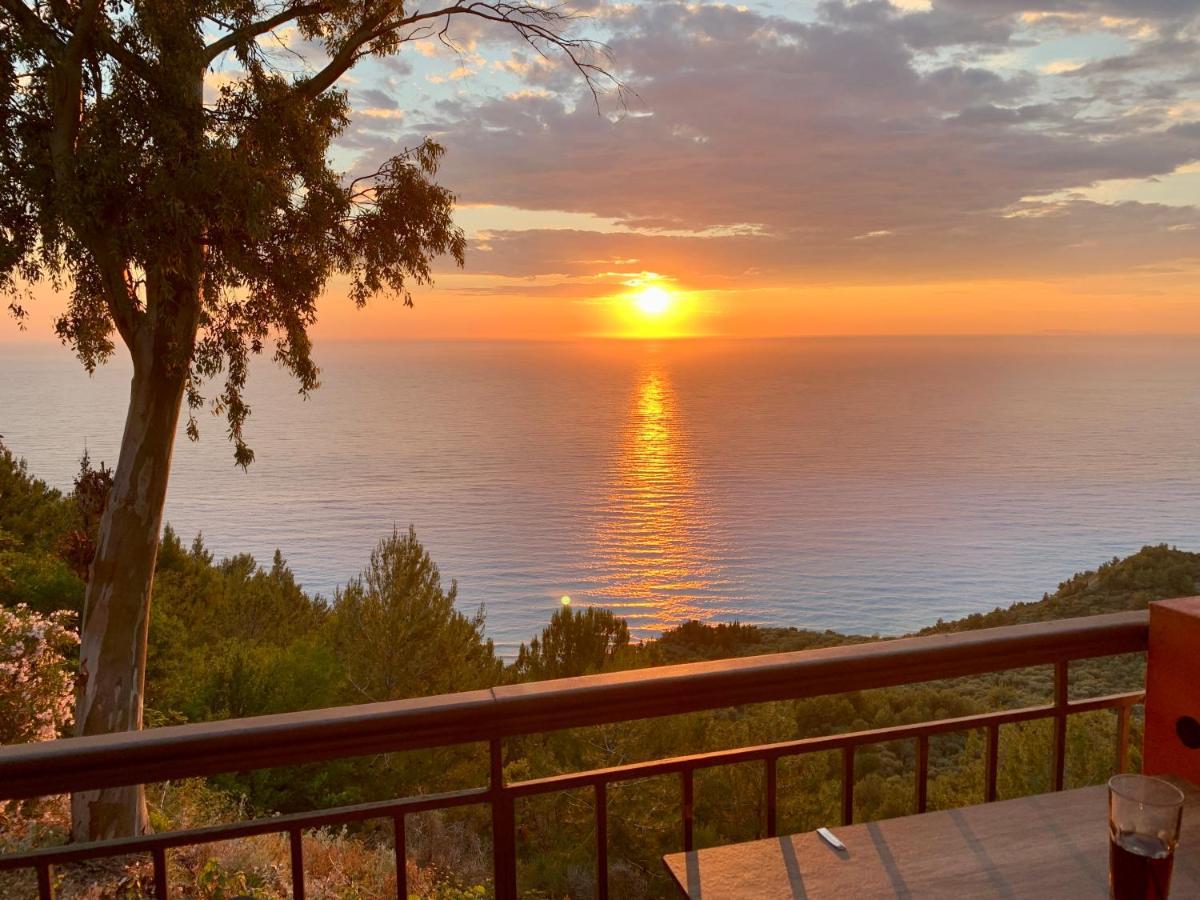 Panoramic View Apartman Kalamíci Kültér fotó